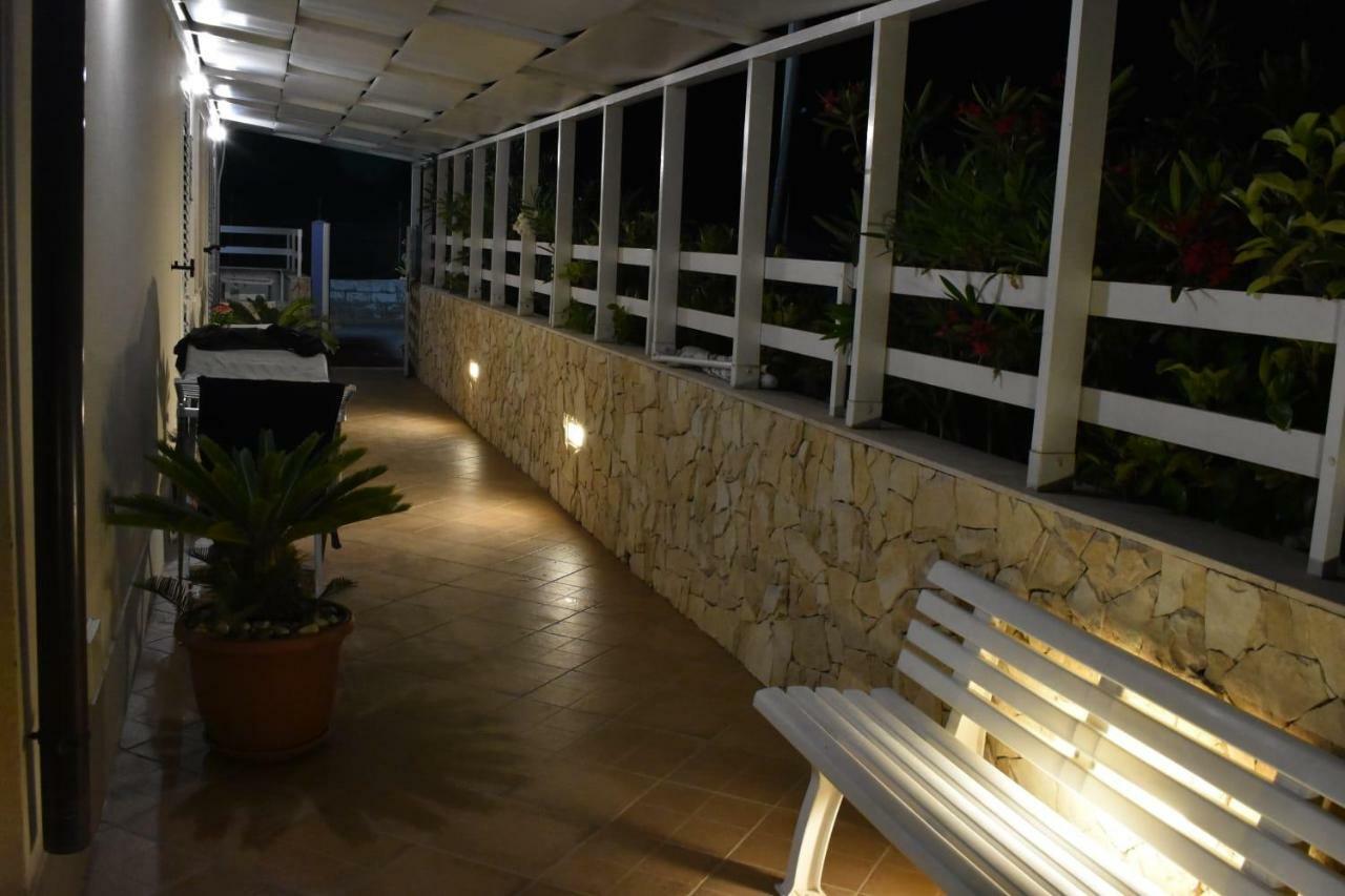 A Casa di Vera Punta Secca Exterior foto